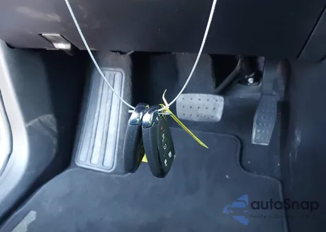 2023 Chevrolet Traverse Fwd High Country из США, поврежденный, VIN 1GNERNKW8PJ137399